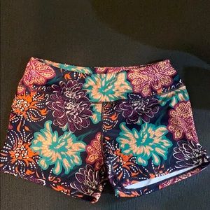 Born Primitive size medium Brand new W/o tags